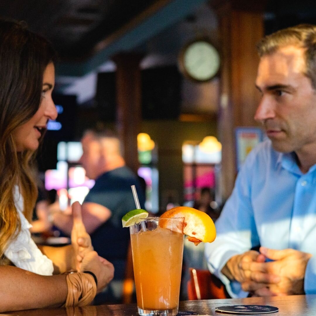 Add Slattery's gift cards to your shopping list this month! 🎁⁠
This holiday season, we&rsquo;re offering a $10 bonus card when you buy a $50 card. 
Offer good until December 31, 2022. Cheers!⁠
⁠
⁠
⁠